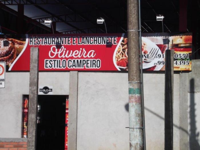 Restaurante Assume praa de alimentao do C.E.Guarani