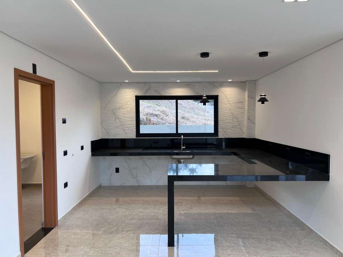 Casa - C7