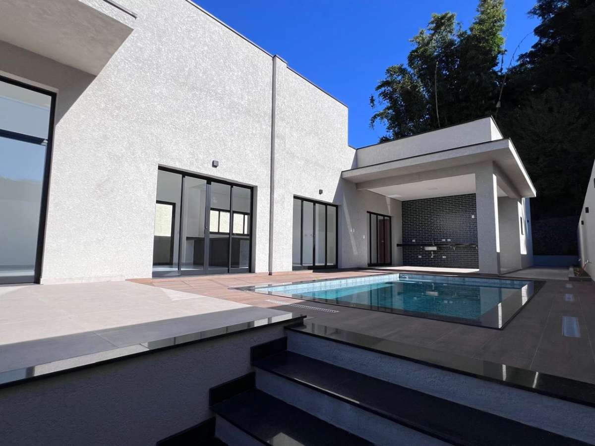 Casa - B8