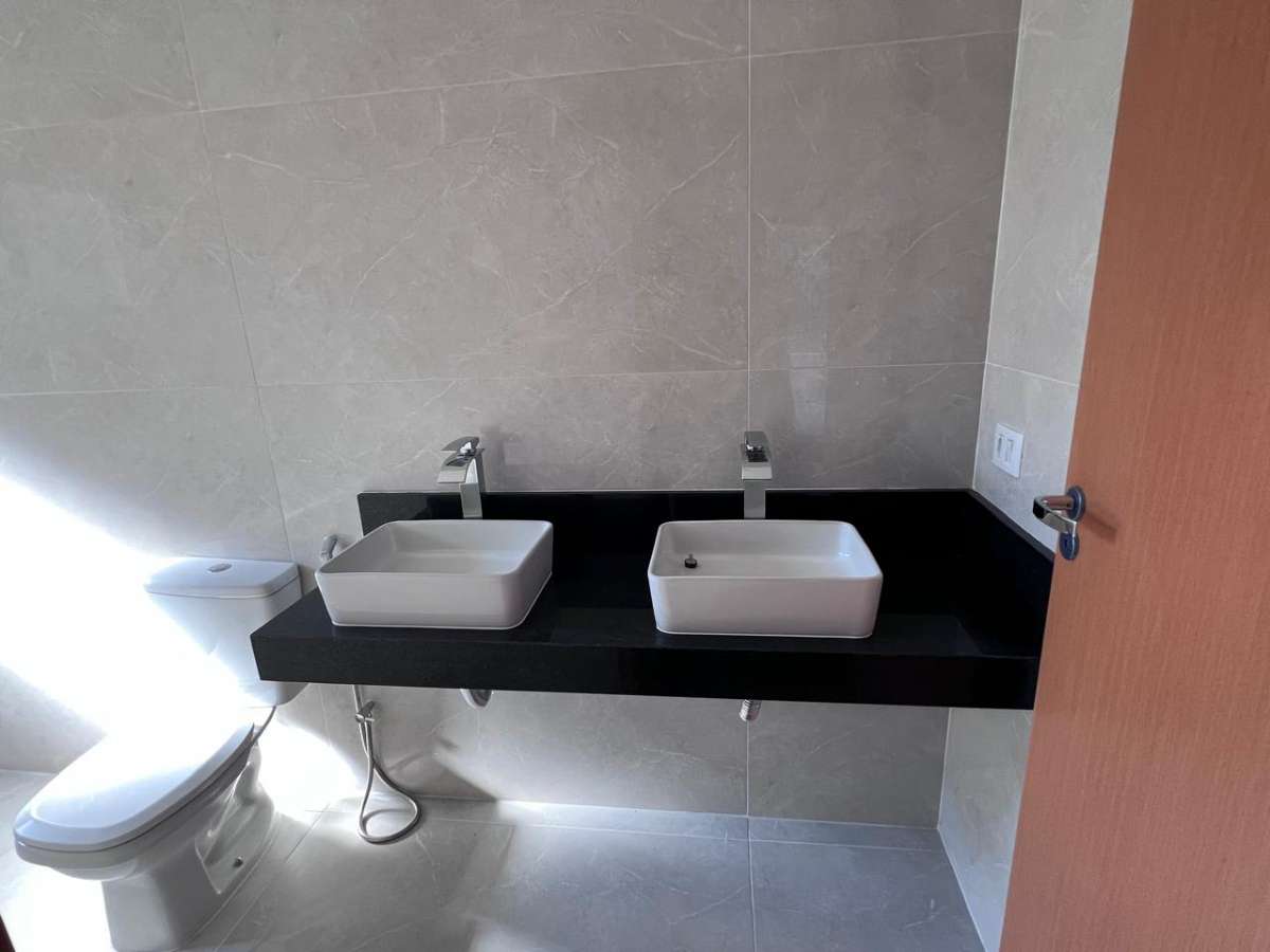 Casa - B8