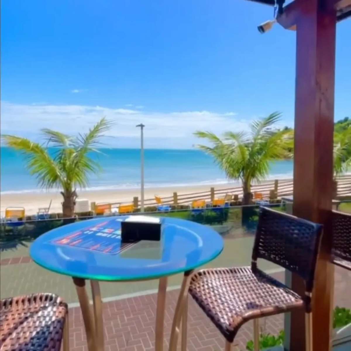 PRAIA de Bombas em Bombinhas SC 🤩