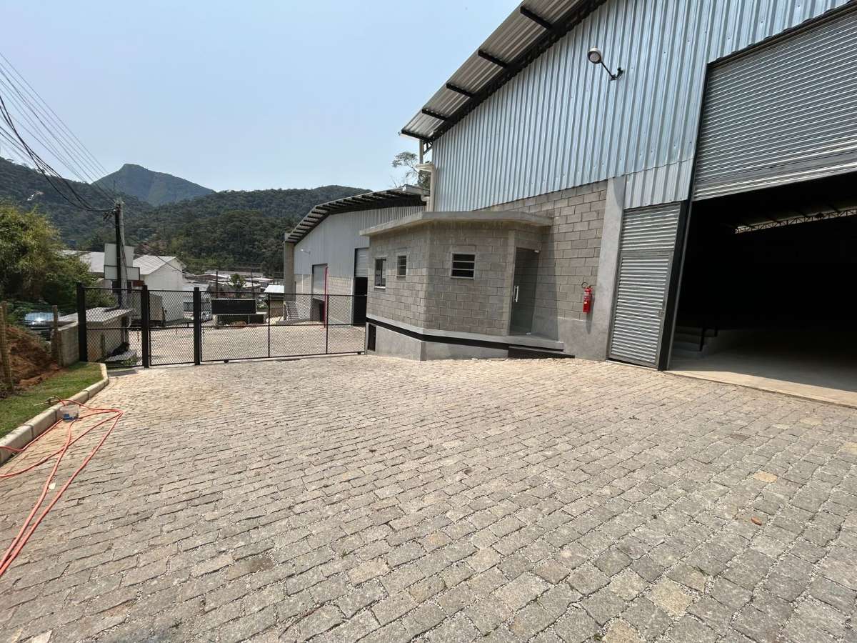Galpão Primoroso Armazém Depósito 859,32 m2 Meudon-Teresópolis/RJ