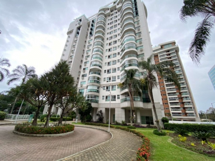 Apartamento Mobiliado 2 Sutes Pennsula Barra da Tijuca-RJ