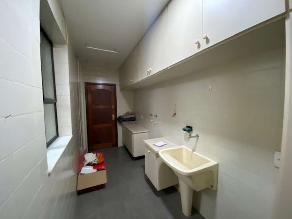 Apartamento Amplo 3 Quartos-Centro- Nova Friburgo-RJ