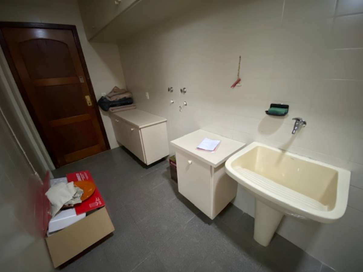 Apartamento Amplo 3 Quartos-Centro- Nova Friburgo-RJ