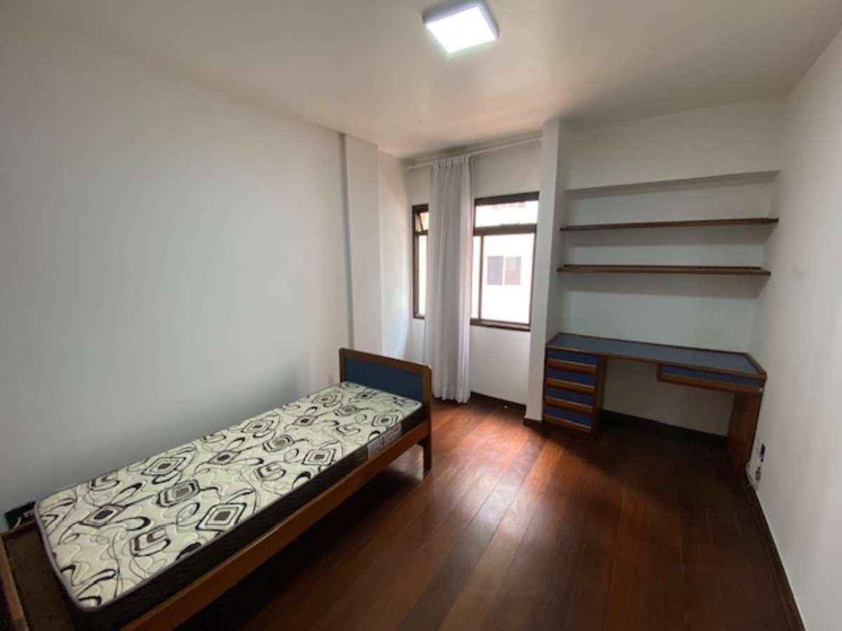 Apartamento Amplo 3 Quartos-Centro- Nova Friburgo-RJ