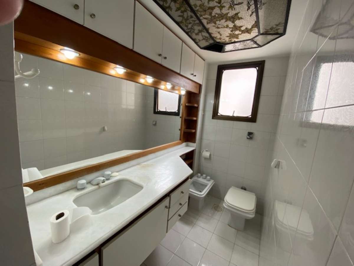 Apartamento Amplo 3 Quartos-Centro- Nova Friburgo-RJ