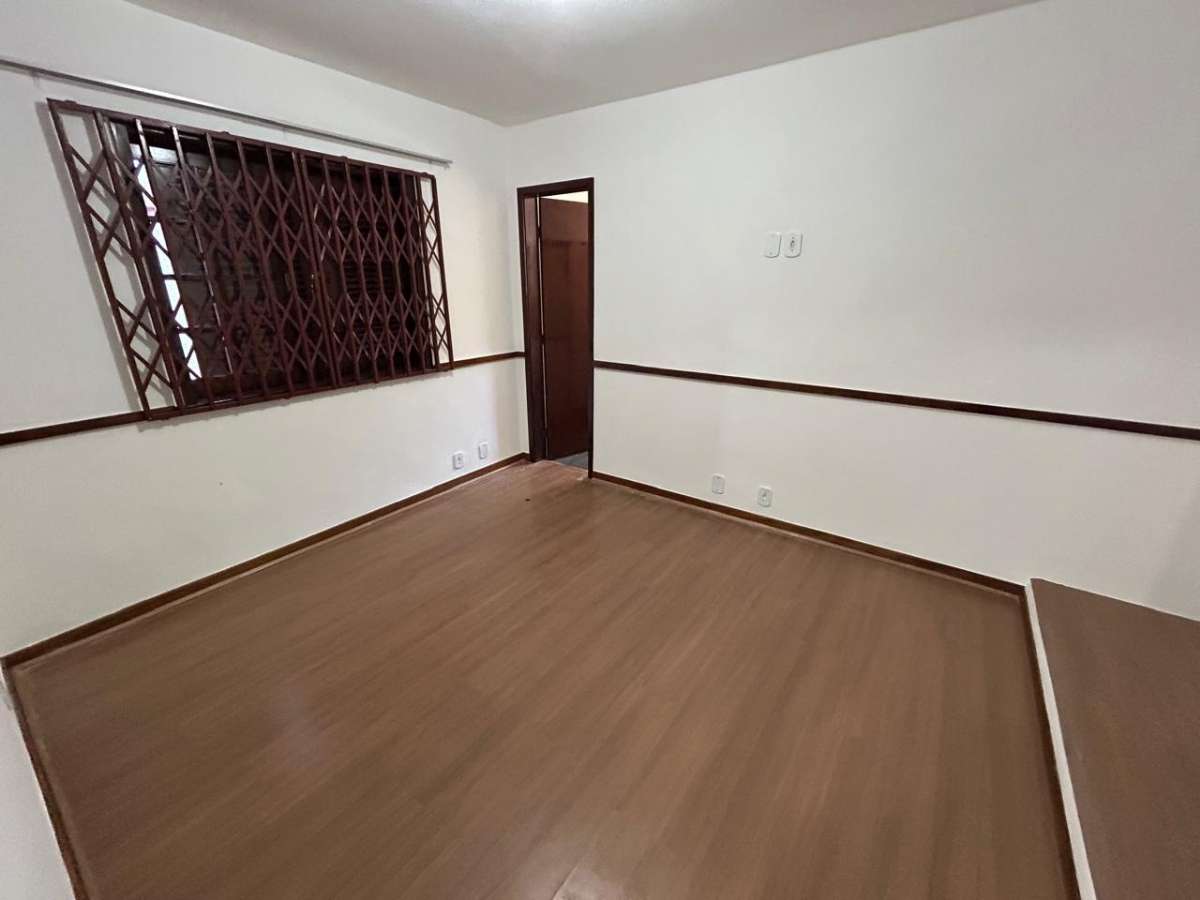 Casa Linear Oportunidade Junto Igreja Fátima 2 quartos- Fátima- Teresópolis/RJ