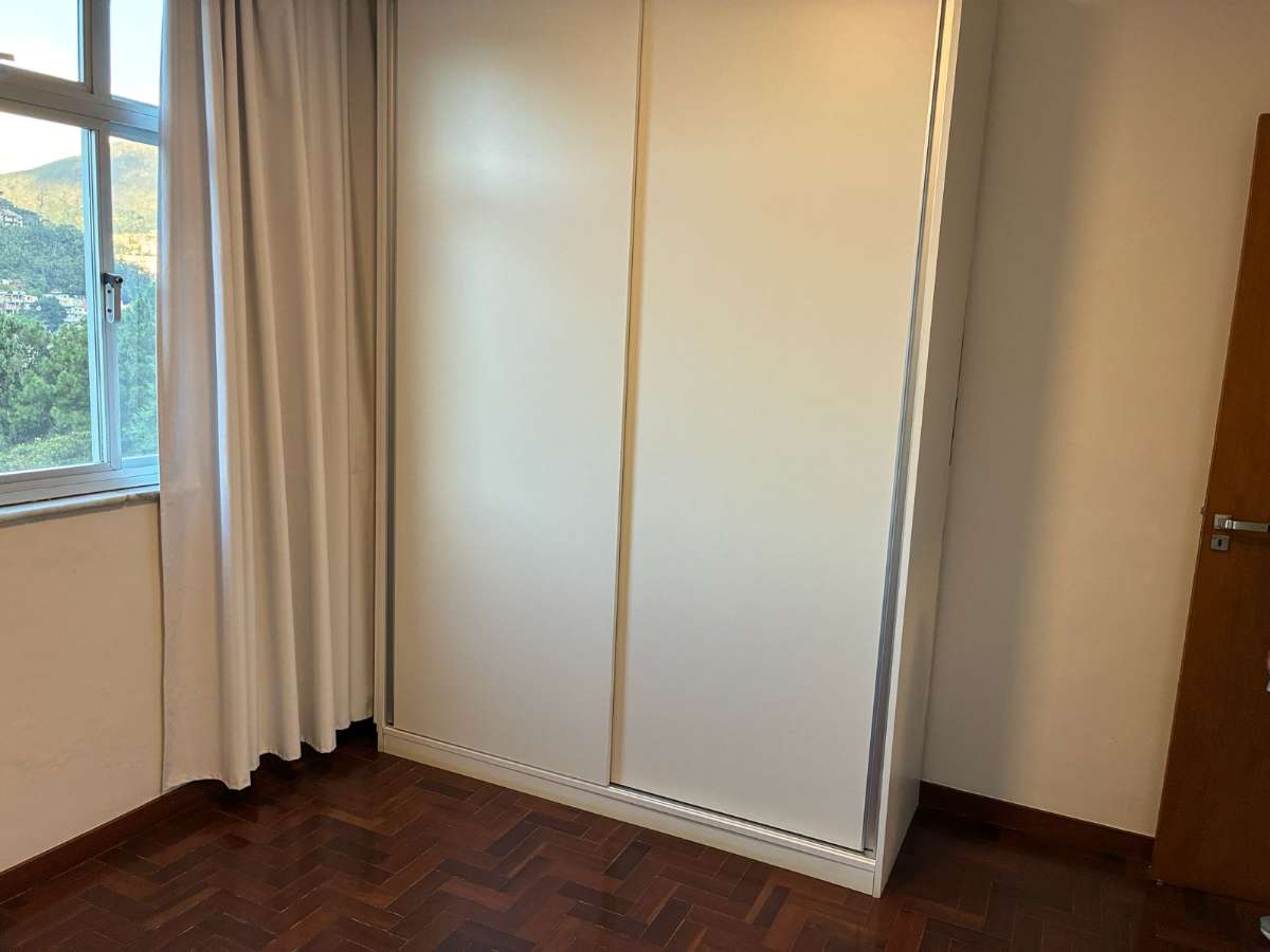 Apartamento Excelente Reformado 2 Quartos-Alto- Teresópolis-RJ